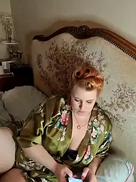 Snapshot of JosieAndYou chatting on 03.18.25 JosieAndYou online show from 03.18.25