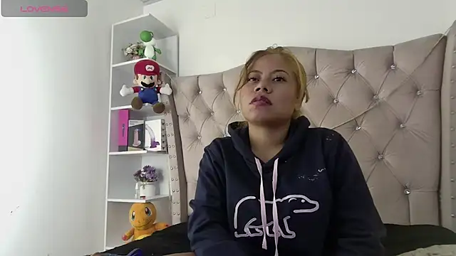 Snapshot of Sweet_Orianaa chatting on 07.12.26 Sweet Orianaa online show from 07.12.26