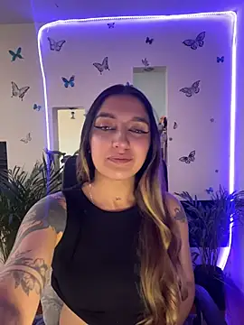 Snapshot of Lia-mitch chatting on 07.15.26 Lia-mitch online show from 07.15.26