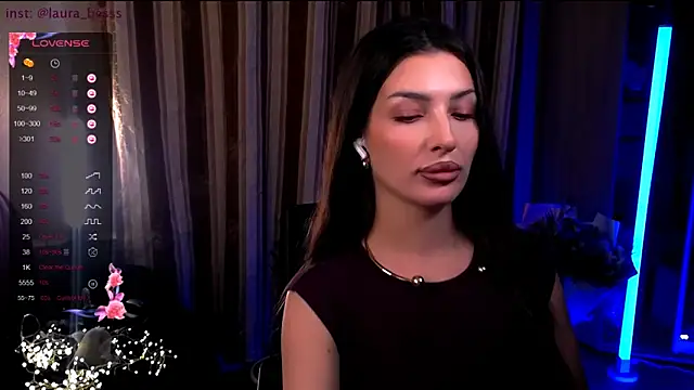 Laura Bess online show from 12.16.25