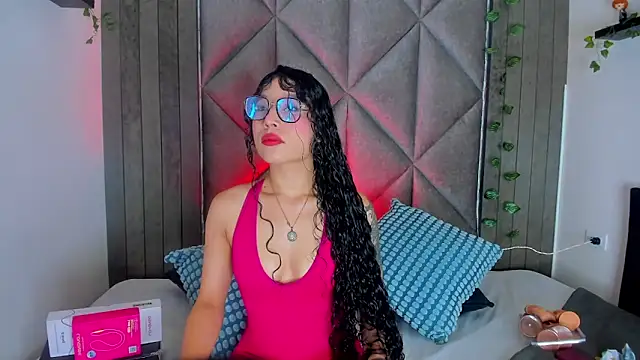 BriaConner  online show from 03.31.26