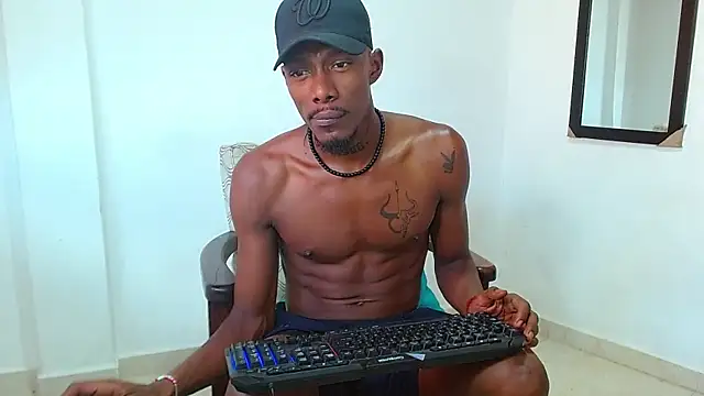 Snapshot of Darick_brown chatting on 09.29.25 Darick brown online show from 09.29.25