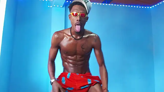 Snapshot of Darick_brown chatting on 12.03.25 Darick brown online show from 12.03.25