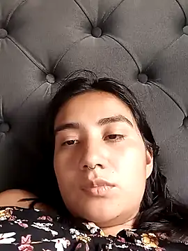 Hellen Alex online show from 12.14.24