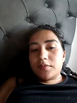 Hellen Alex online show from 12.17.24