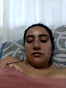 Hellen Alex online show from 10.26.25