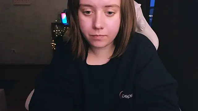 June shy0 online show from 12.26.24