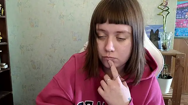 June shy0 online show from 01.26.25