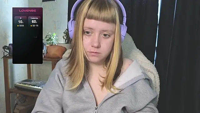 June shy0 online show from 09.26.25