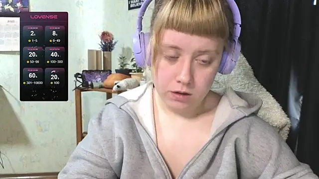 June shy0 online show from 10.04.25