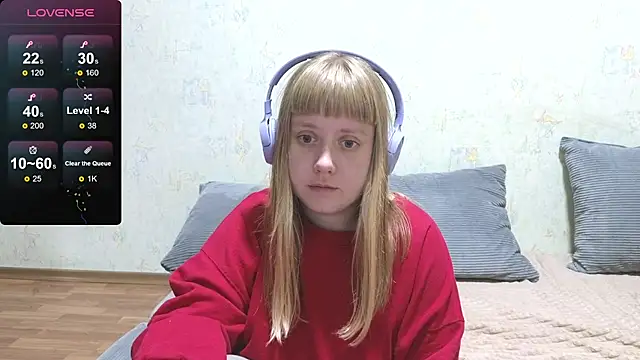 Snapshot of June_shy0 chatting on 06.24.26 June shy0 online show from 06.24.26