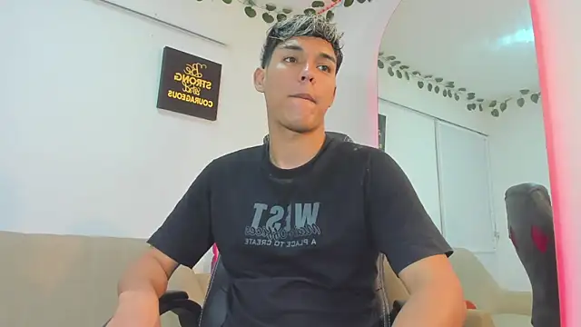 ryan carter08 online show from 11.05.25