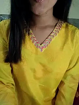 Snapshot of Meenakshi_ chatting on 12.14.24 Meenakshi  online show from 12.14.24