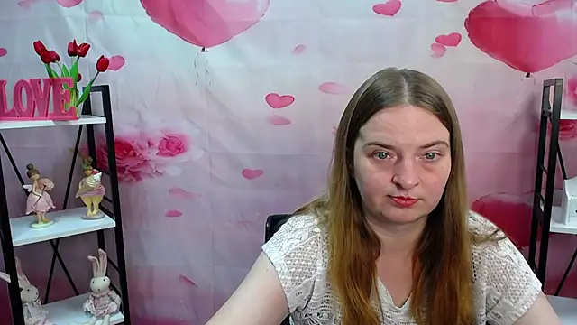 Snapshot of FreyaDak chatting on 05.30.26 FreyaDak online show from 05.30.26