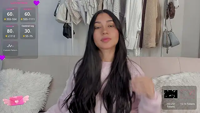 Sweetnaughtygirl  online show from 03.05.26