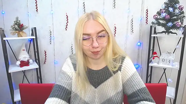 BeatriceFly online show from 01.04.25