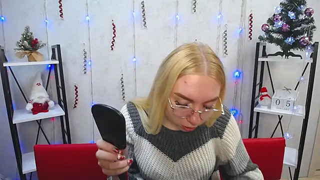 BeatriceFly online show from 01.05.25