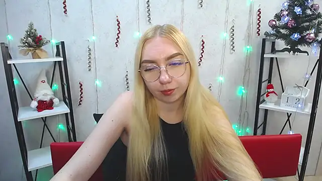 BeatriceFly online show from 01.12.25