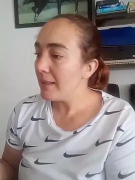 skayhot  online show from 02.02.26