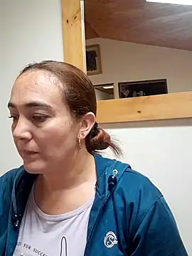 skayhot  online show from 02.13.26