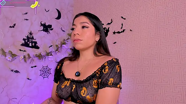 Mia Gothzx online show from 10.29.25