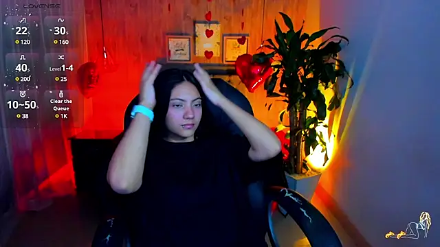 miichael black online show from 02.13.25