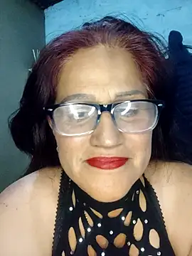 Edged Hot69 online show from 10.04.25