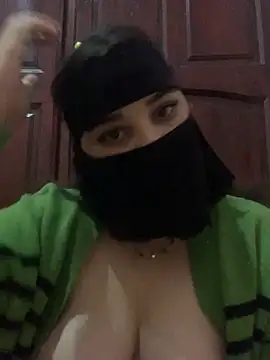 Snapshot of Miss-Soka chatting on 12.30.24 Miss-Soka online show from 12.30.24