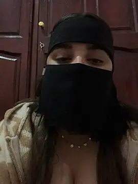 Snapshot of Miss-Soka chatting on 01.02.25 Miss-Soka online show from 01.02.25