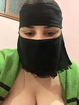 Snapshot of Miss-Soka chatting on 01.23.25 Miss-Soka online show from 01.23.25