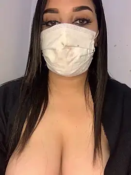 Miss-Soka online show from 12.17.25