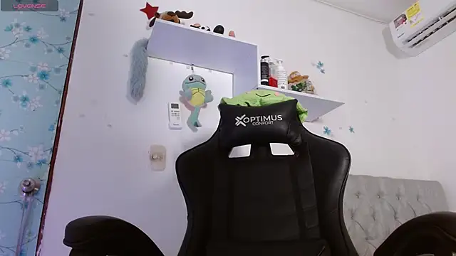 miss valery2 online show from 11.30.25