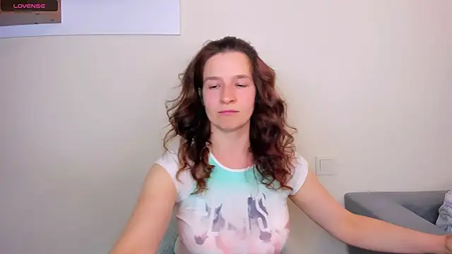 Clear Angel online show from 09.26.25