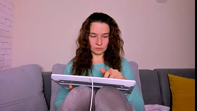 Clear Angel online show from 11.08.25