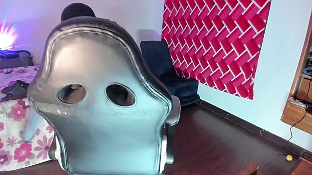 emiily15   online show from 04.15.26