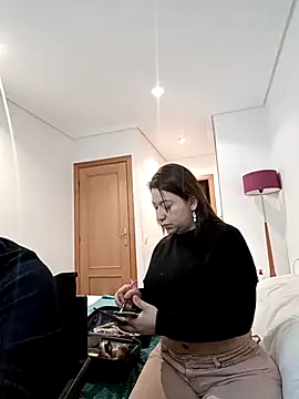 Snapshot of THIAGOEVA chatting on 02.18.25 THIAGOEVA online show from 02.18.25