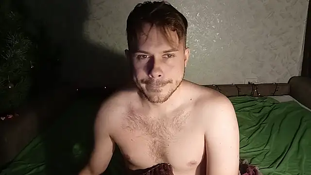 Snapshot of mike_peach chatting on 01.04.25 mike peach online show from 01.04.25