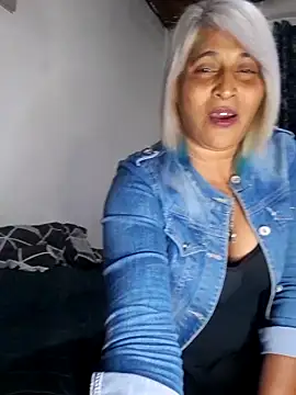 Goodgirlsue 77 online show from 06.04.26