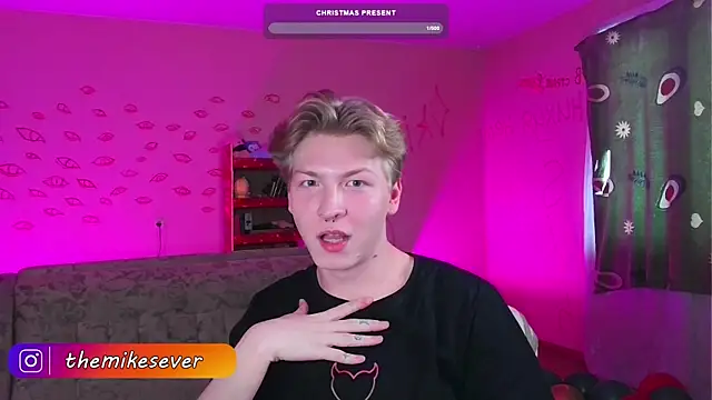 Snapshot of TheMikeSever chatting on 12.15.24 TheMikeSever online show from 12.15.24