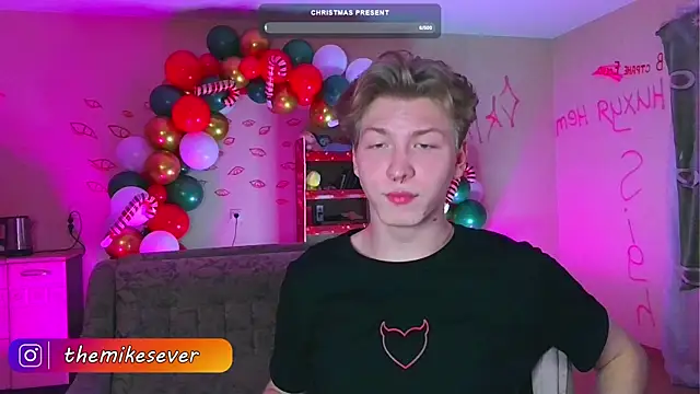 Snapshot of TheMikeSever chatting on 12.16.24 TheMikeSever online show from 12.16.24