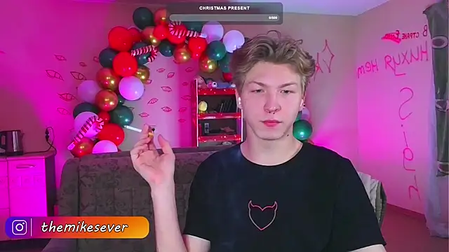 Snapshot of TheMikeSever chatting on 12.18.24 TheMikeSever online show from 12.18.24