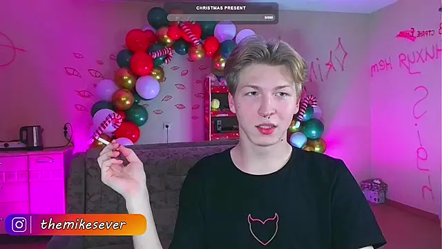 Snapshot of TheMikeSever chatting on 12.19.24 TheMikeSever online show from 12.19.24