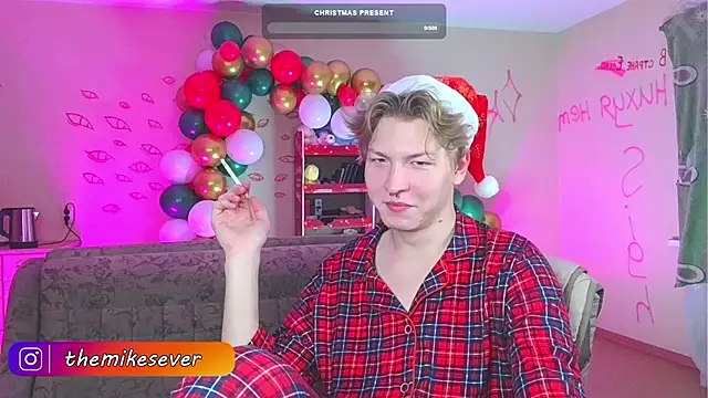 Snapshot of TheMikeSever chatting on 12.25.24 TheMikeSever online show from 12.25.24