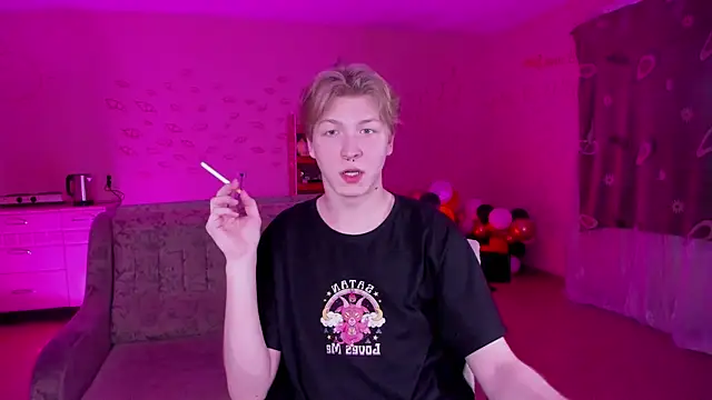 Snapshot of TheMikeSever chatting on 01.23.25 TheMikeSever online show from 01.23.25