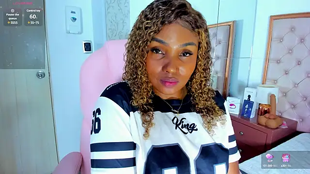 Isla Scott online show from 03.21.25