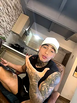 Dominiofit online show from 11.21.25