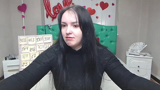 Snapshot of IsabelBlackberry chatting on 04.28.26 IsabelBlackberry online show from 04.28.26