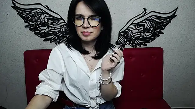 JasmineKouch online show from 02.09.25