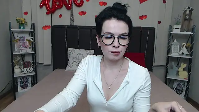 JasmineKouch online show from 03.13.26