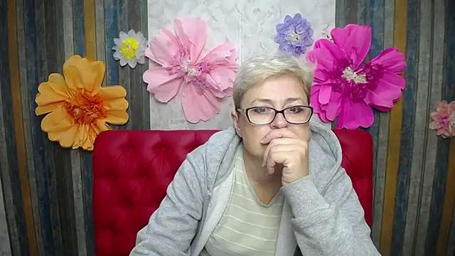 EmiliaGree online show from 12.05.25